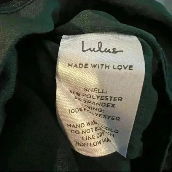 Lulus Glimpse of Glamour Forest Green Bell Sleeve Bodycon Dress Size Small NWT - Picture 5 of 6